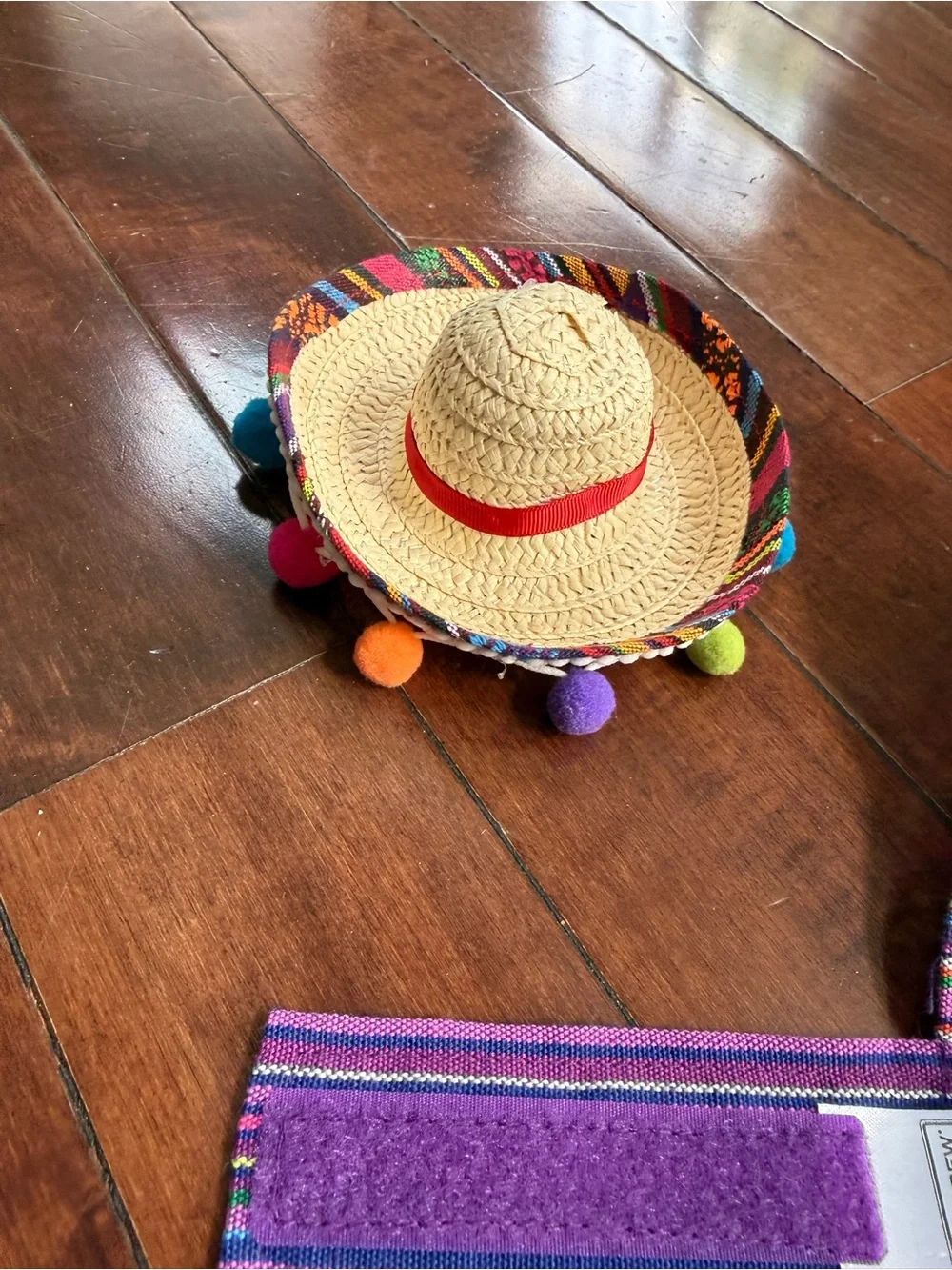 Pup Crew Mexican Fiesta Sombrero & Serape Dog Costume, size XS/Small
